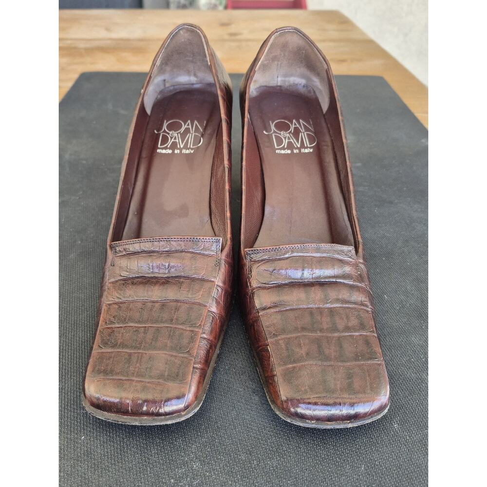 Joan & David EDY Brown Croc Embossed Leather Loafer Heels Size 8.5 M
